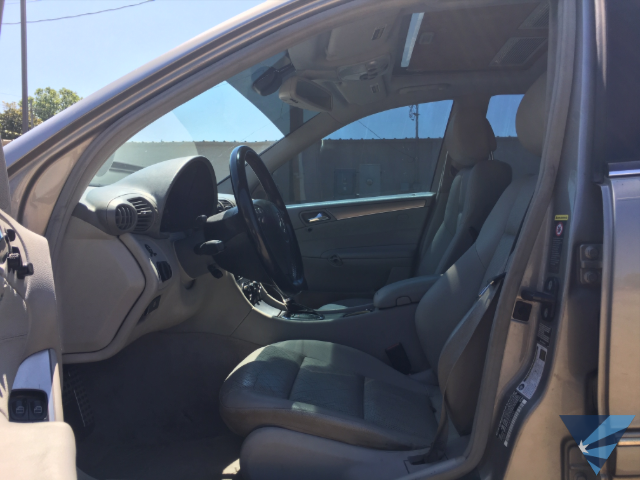 2007 Mercedes interior driver side